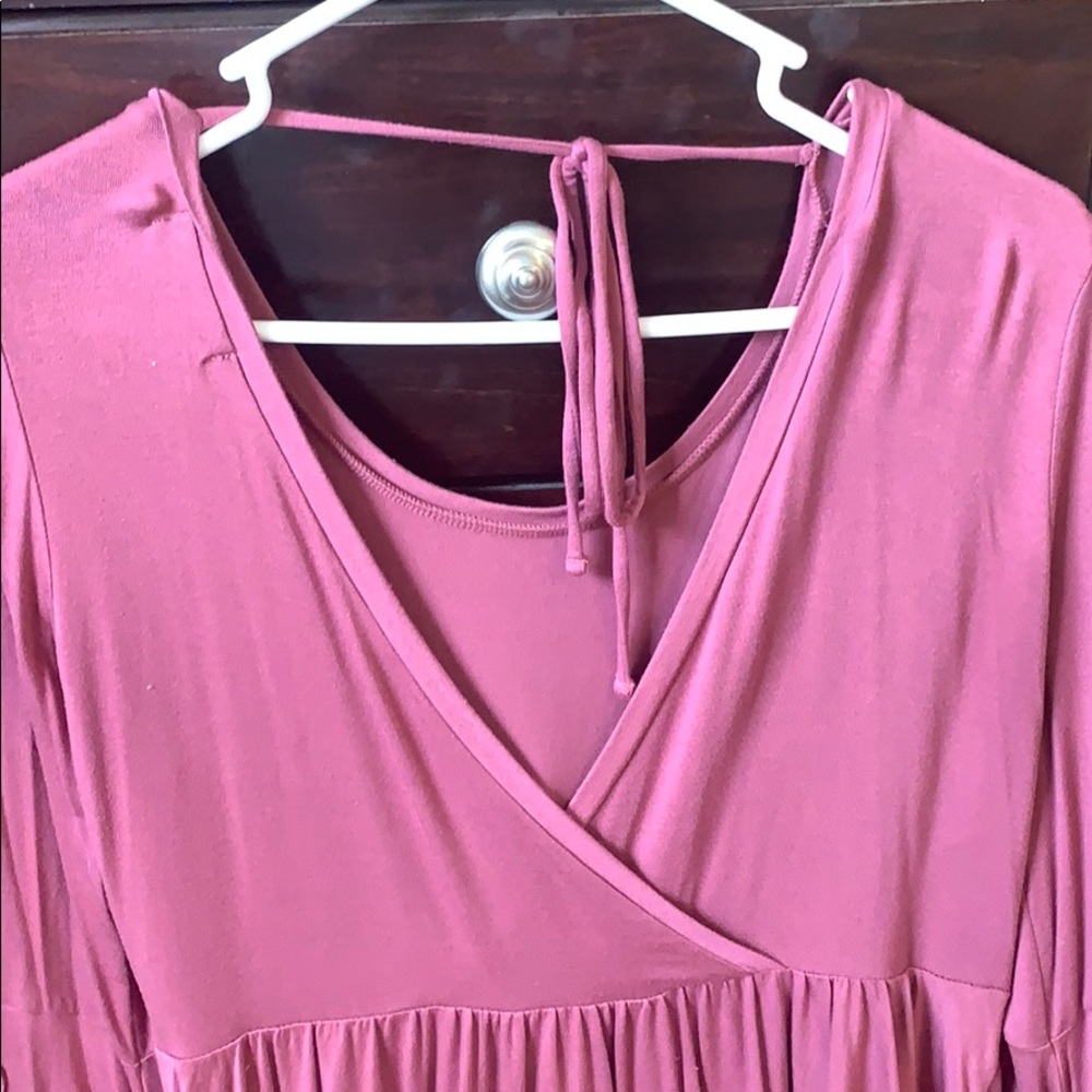 Maroon top - Picture 2 of 4